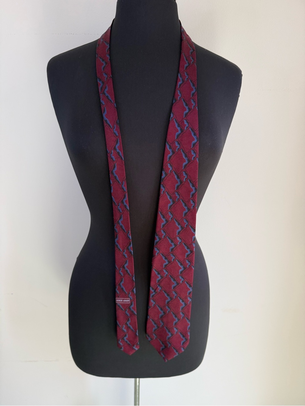 Giorgio Armani Wine Red Silk Tie with Navy Zigzag Pattern